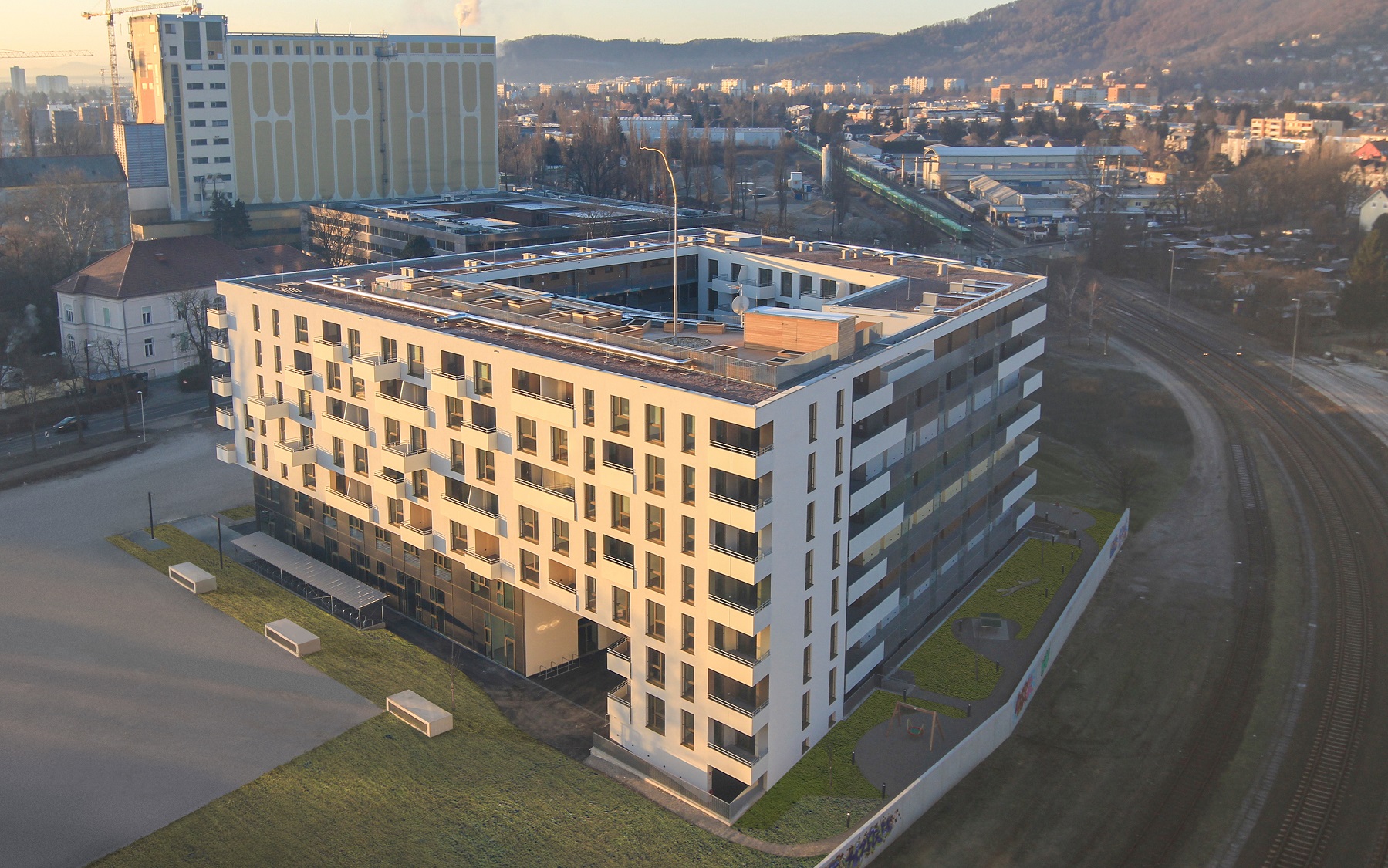 Graz Reininghaus Zehn S-Commerz