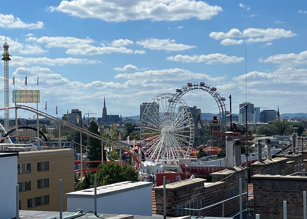 Ausstellungsstr Dach Ausblick