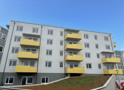 Urbaner Balkonblick, 2700 Wiener Neustadt, Wohnung
