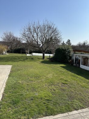 Bild - Wohlfühloase mit Pool