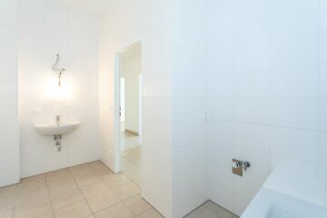 Bild - Schöne 4-Zimmer-Wohnung mit Loggia & Keller