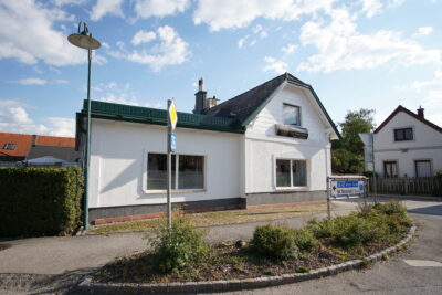 Lokal