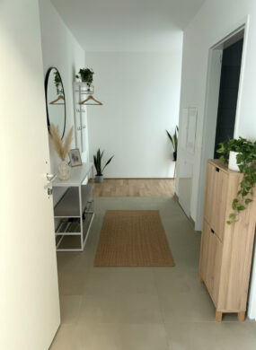 Beispiel-Einrichtung Vorraum (KI-generiert) - Kleine Freiheit