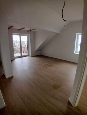 Wohnzimmer - Top Anlegerwohnung