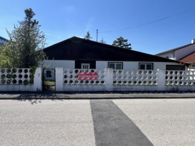 Bungalow mit Indoorpool, 2700 Wiener Neustadt, Bungalow