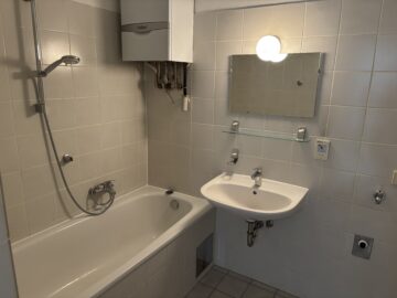 Bad - Charmante 2-Zimmer-Wohnung