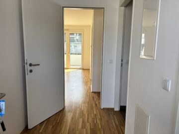 Garderobe - Aufblühen in Reininghaus