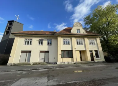 Haus strassenseitig_KI generiert