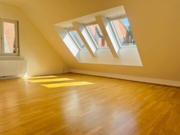 großes Zimmer - Schöne Terrassenwohnung in zentraler Lage