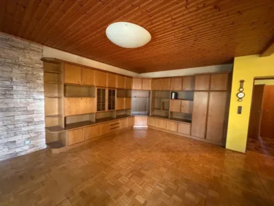 Wohnzimmer_KI bearbeitet