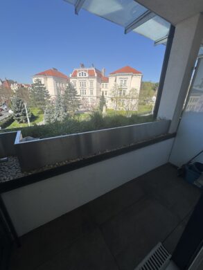 Loggia mit Aussicht - Zentrale Terrassen-Wohnung