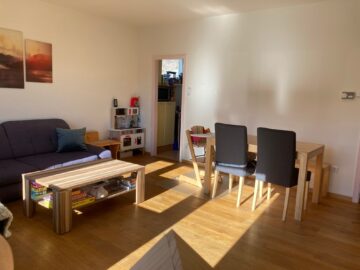 Wohnzimmer - Charmante 3-Zimmer-Wohnung