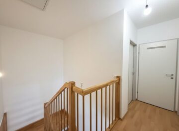 Flur OG - Gemütliches Reihenhaus gefördert mieten