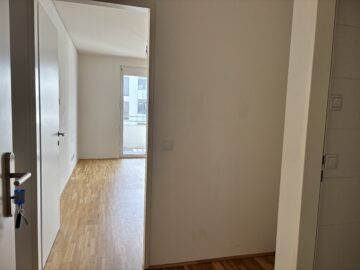 Garderobe - Aufblühen in Reininghaus